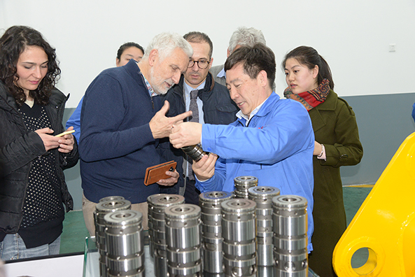 磁懸浮離心式鼓風機 磁懸浮離心式鼓風機